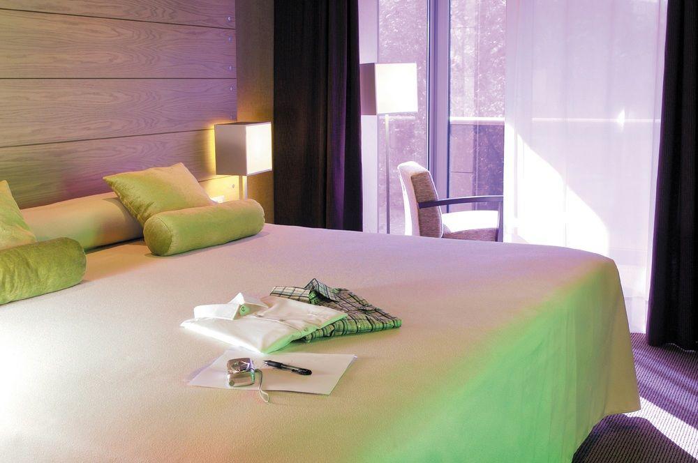 Hesperia Bilbao Hotel Kültér fotó